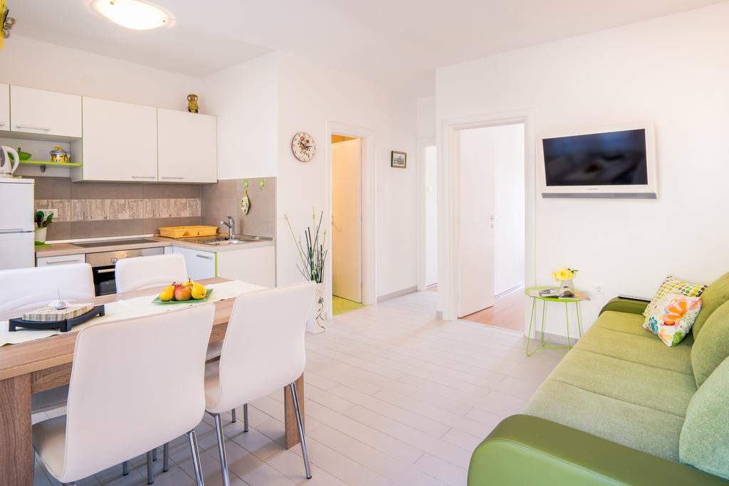 Apartments Iva Krk Town Exterior foto