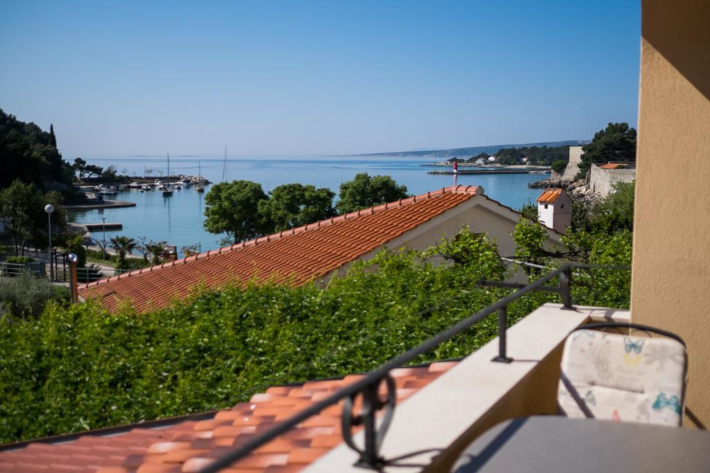 Apartments Iva Krk Town Exterior foto